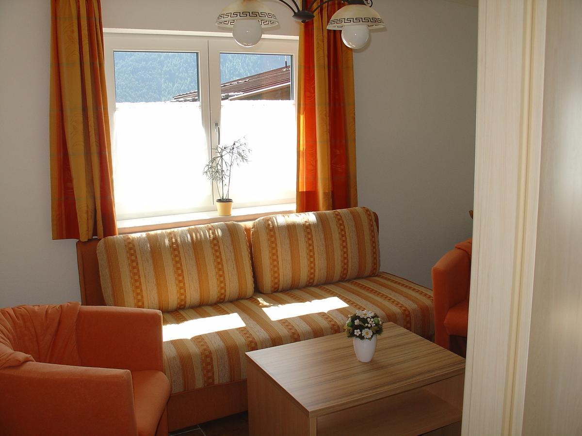 Pension Waldesruh Tarrenz Exterior photo