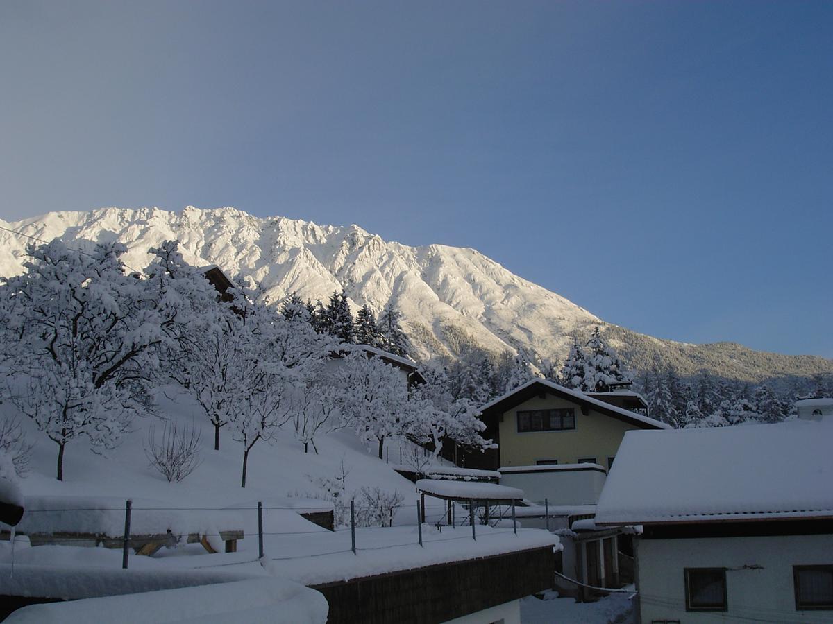 Pension Waldesruh Tarrenz Exterior photo